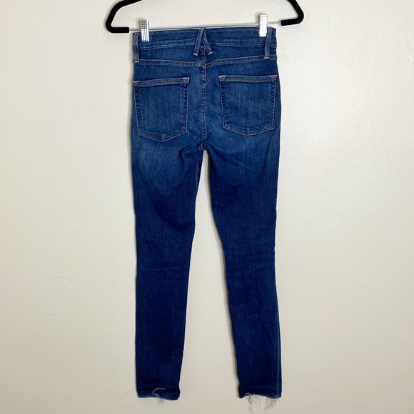 Good American Good Legs Skinny Jeans Ripped Distressed Knees - Picture 3 of 8